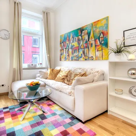 Apartment Altbaucharme In Der Stadtmitte